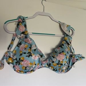 Victoria’s Secret lemon floral ruffle  bikini top